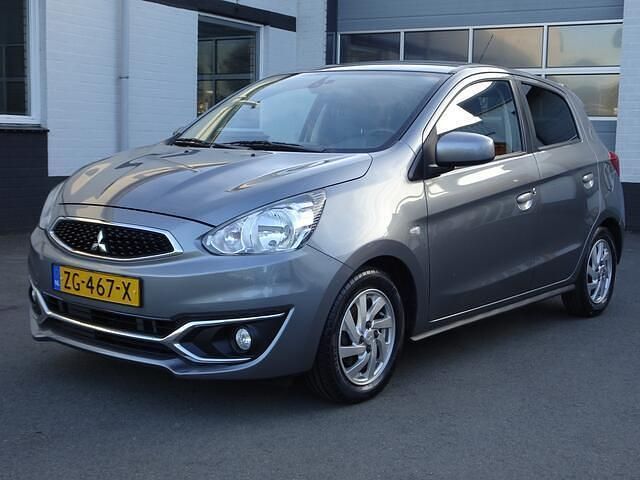 Grijs Gebruikt 2019 Mitsubishi Space Star Active Hatchback | € 9.250 (Eerlijke prijs) - Afbeelding 1/4