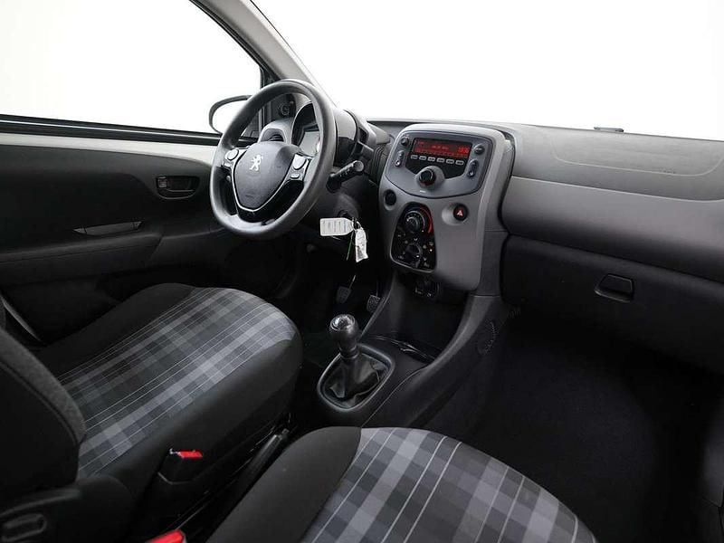 Occasion Peugeot 108 Active 72 PK (52 kW) 2018 Wit Hatchback