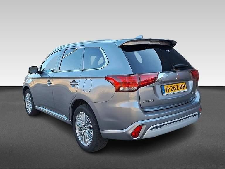 Occasion Mitsubishi Outlander P-HEV 224 PK (164 kW) 2020 Grijs metallic SUV