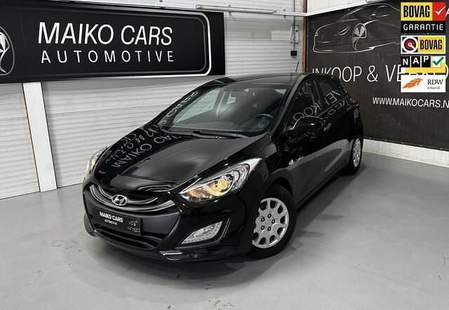 Zwart Gebruikt 2015 Hyundai i30 Hatchback | € 8.450 (Eerlijke prijs) - Afbeelding 1/4