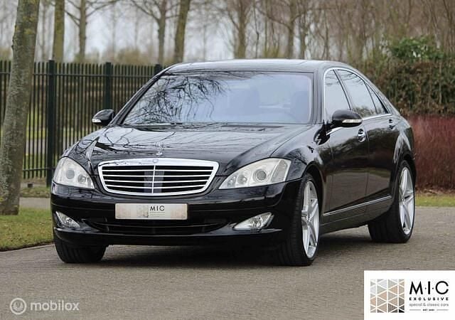 Zwart Gebruikt 2005 Mercedes S500 Sedan | € 18.950 (Eerlijke prijs) - Afbeelding 1/4