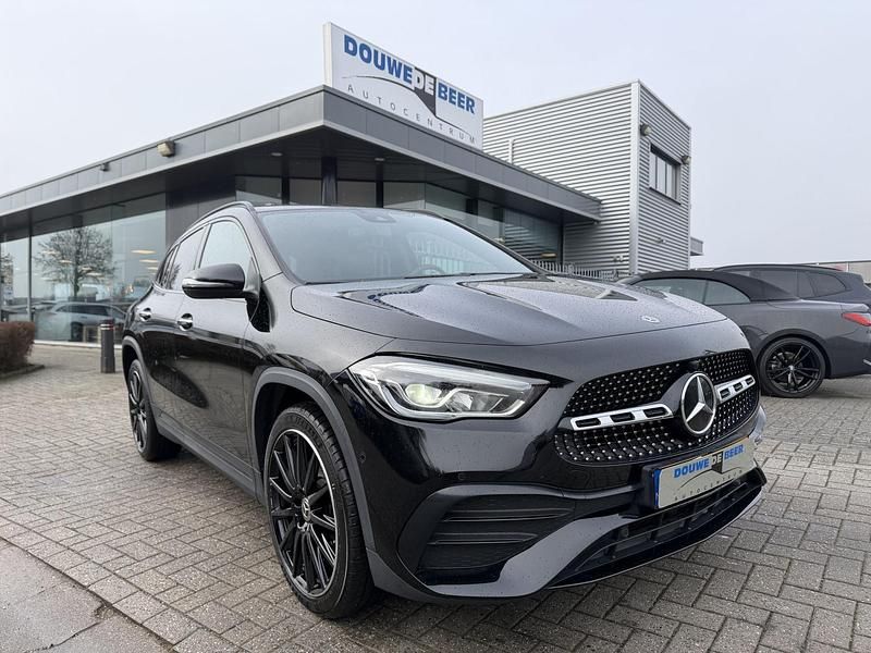 Occasion Mercedes GLA250 AMG line 161 PK (118 kW) 2022 Zwart SUV