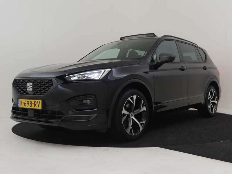 Zwart Gebruikt 2021 Seat Tarraco FR SUV | € 30.400 (Iets duurder) - Afbeelding 1/4