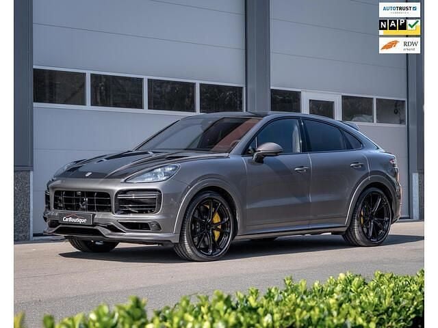 Grijs Gebruikt 2021 Porsche Cayenne Turbo SUV | € 129.950 - Afbeelding 1/4