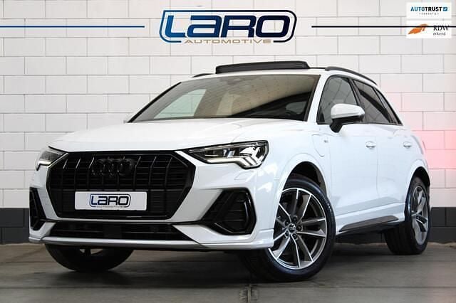 Wit Gebruikt 2022 Audi Q3 S-Line SUV | € 38.900 (Eerlijke prijs) - Afbeelding 1/4