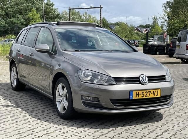 Occasion VW Golf VII Comfortline 105 PK (77 kW) 2014 Grijs (metallic) Stationwagen