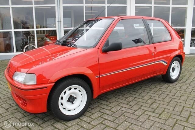 Rood Gebruikt 1994 Peugeot 106 Hatchback | € 11.999 - Afbeelding 1/4