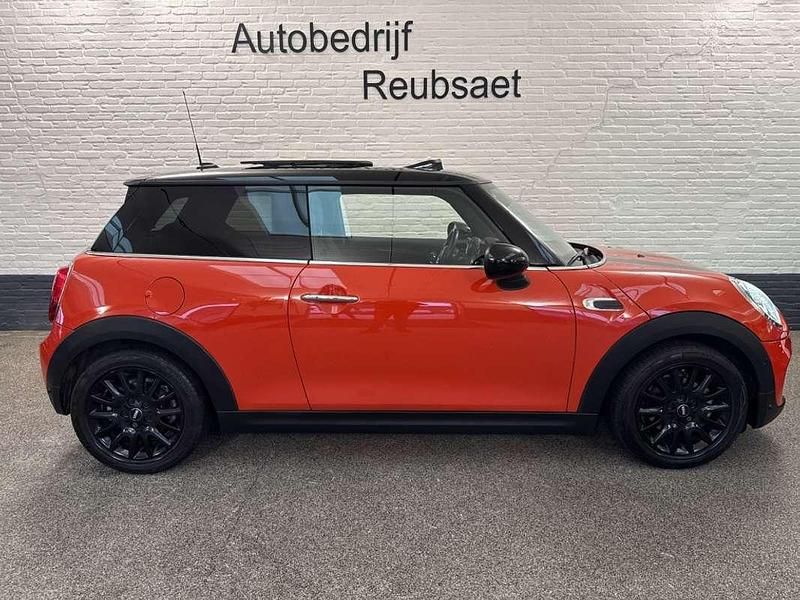 Occasion Mini Cooper Chili 136 PK (100 kW) 2019 Oranje Hatchback