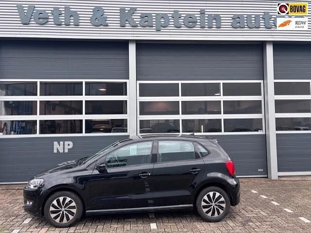 Zwart Gebruikt 2017 VW Polo Hatchback | € 9.500 (Super prijs) - Afbeelding 1/4