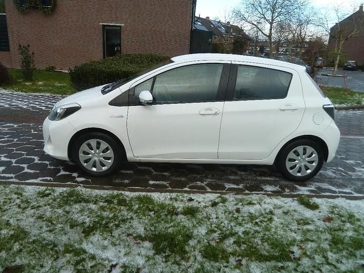 Occasion Toyota Yaris 74 PK (54 kW) 2013 Hatchback