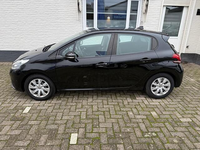 Occasion Peugeot 208 82 PK (60 kW) 2017 Zwart Hatchback