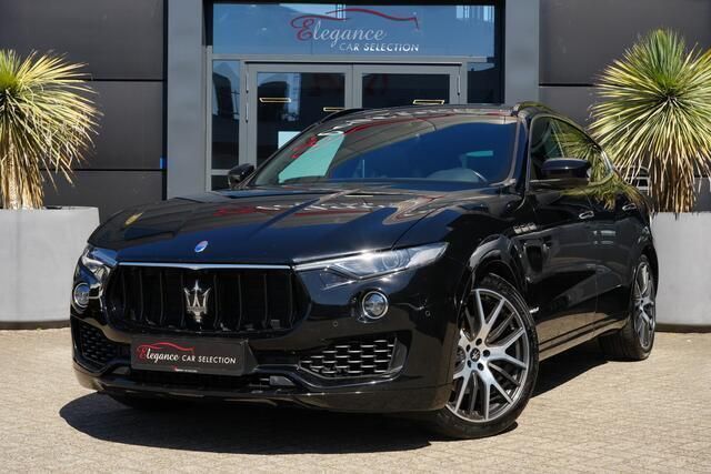 Zwart Gebruikt 2018 Maserati Levante SUV | € 39.950 - Afbeelding 1/4