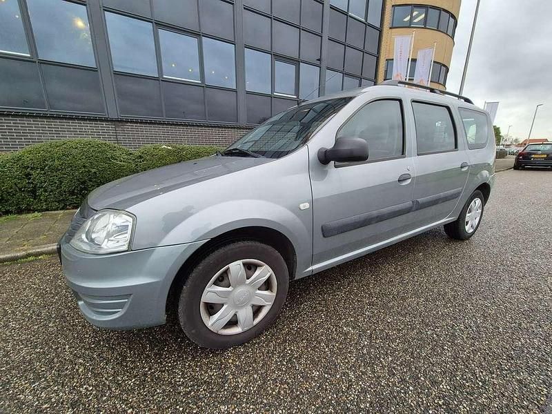Gebruikt 2010 Dacia Logan Ambiance Stationwagen | € 1.650 - Afbeelding 1/4