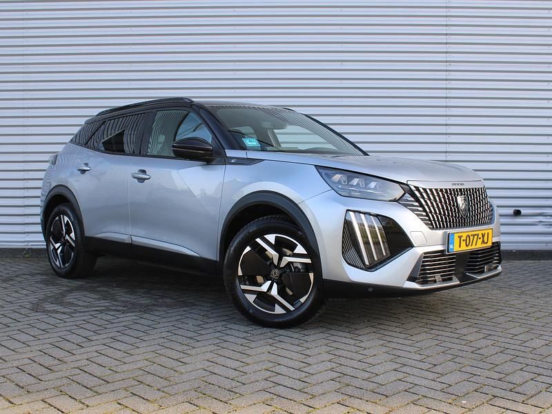 Occasion Peugeot e-2008 GTi 11 kW (15 PK) 2023 Grijs SUV