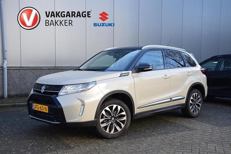 Occasion Suzuki Vitara Style 110 PK (80 kW) 2025 Bruin SUV