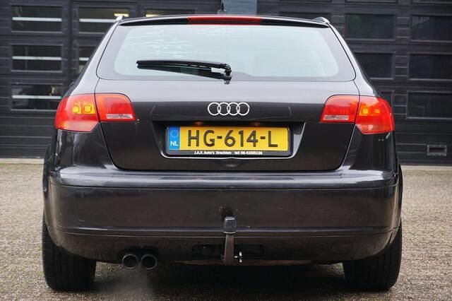 Occasion Audi A3 Sportback 150 PK (110 kW) 2004 Grijs Hatchback