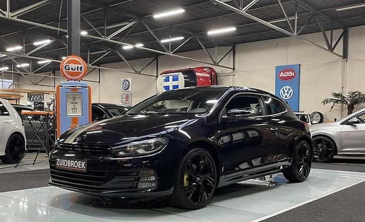 Zwart Gebruikt 2015 VW Scirocco Coupé | € 14.999 (Iets duurder) - Afbeelding 1/4