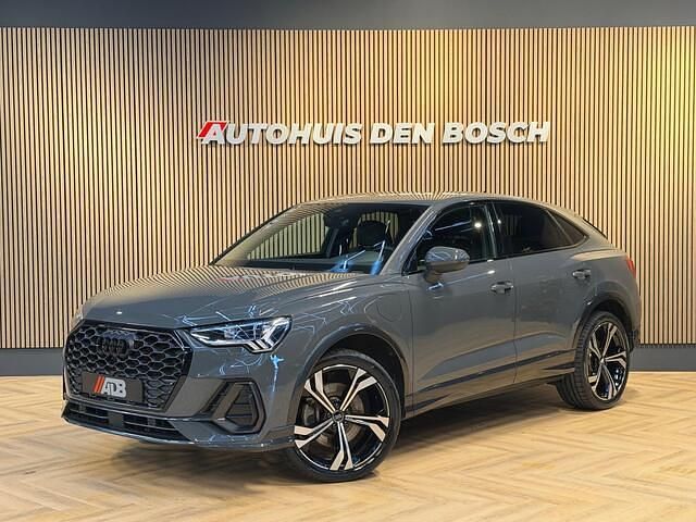Grijs Gebruikt 2021 Audi Q3 Sportback S-Line SUV | € 41.480 (Eerlijke prijs) - Afbeelding 1/4