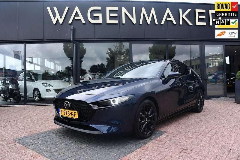 Blauw, metallic lak Gebruikt 2023 Mazda 3 Luxury Hatchback | € 28.950 (Duur) - Afbeelding 1/4
