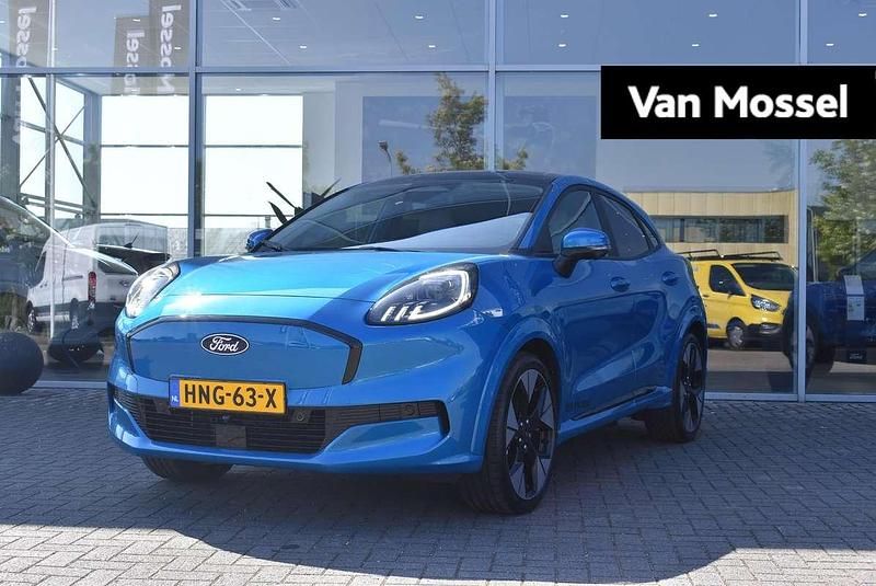 Blauw Nieuw 2025 Ford Puma Gen-E Premium SUV | € 37.055 - Afbeelding 1/4