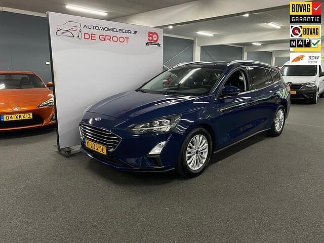 Blauw Gebruikt 2021 Ford Focus Business Edition Stationwagen | € 15.950 (Goede deal) - Afbeelding 1/4