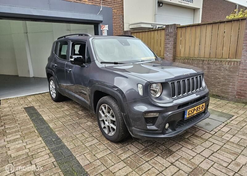 Grijs Gebruikt 2023 Jeep Renegade Limited SUV | € 23.950 (Goede deal) - Afbeelding 1/4
