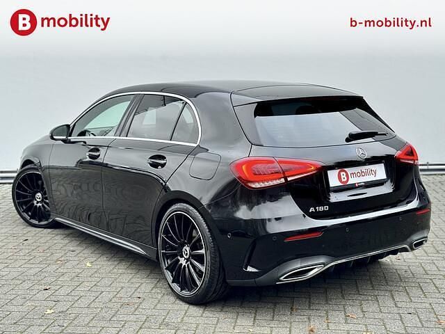 Occasion Mercedes A180 Business 136 PK (100 kW) 2019 Zwart Hatchback