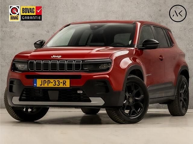 Rood Occasion 2023 Jeep Avenger Altitude SUV | € 21.945 (Eerlijke prijs) - Afbeelding 1/4