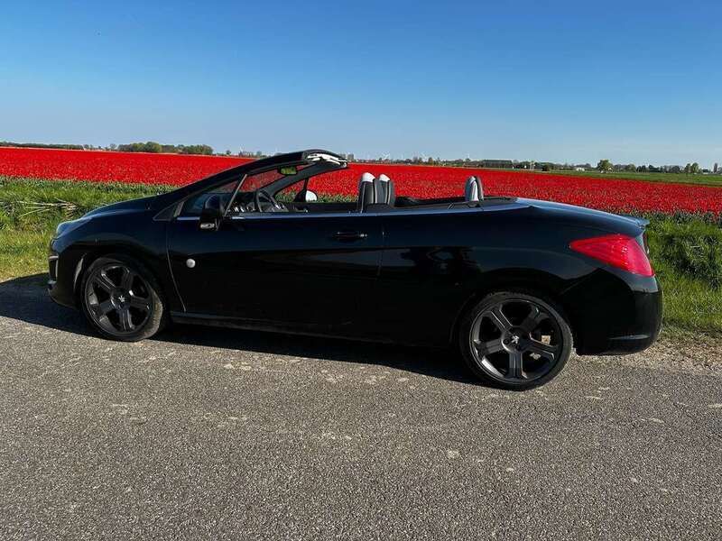 Zwart Gebruikt 2012 Peugeot 308 CC Roland Garros Cabriolet | € 8.000 (Super prijs) - Afbeelding 1/4