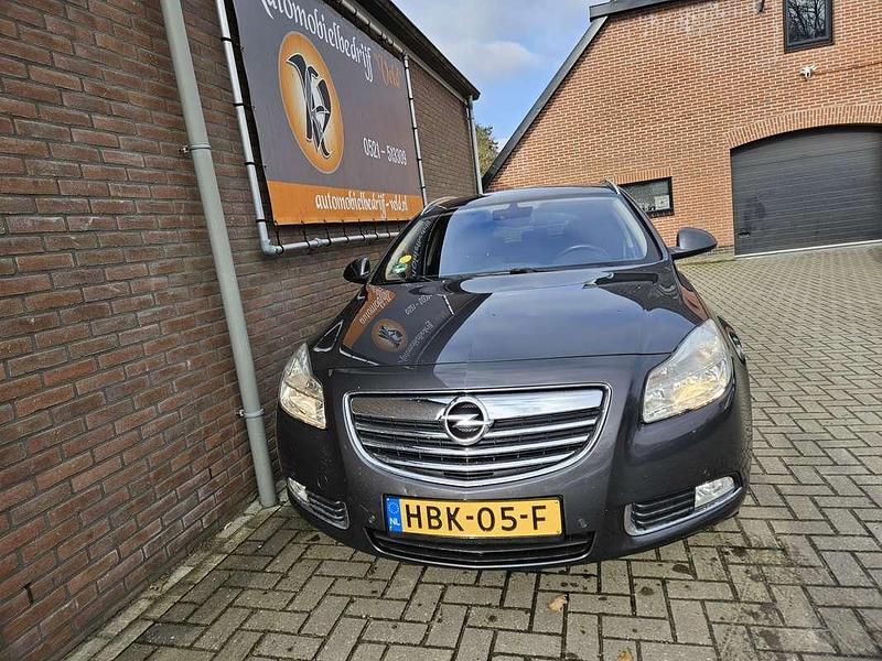 Occasion Opel Insignia Sport 131 PK (96 kW) 2011 Grijs (metallic) Stationwagen
