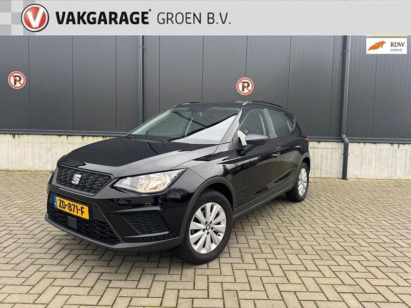 Zwart (metallic) Occasion 2019 Seat Arona Reference SUV | € 11.950 (Goede deal) - Afbeelding 1/4