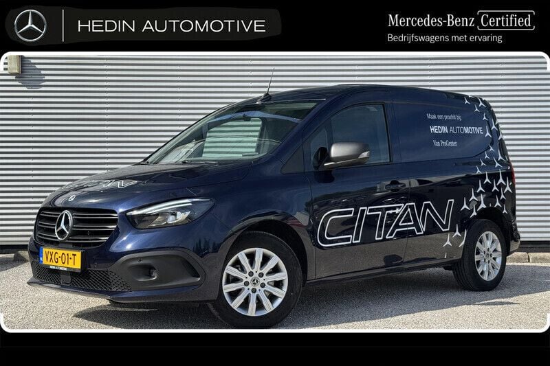 Blauw Gebruikt 2023 Mercedes Citan 112 Van | € 24.900 (Duur) - Afbeelding 1/3