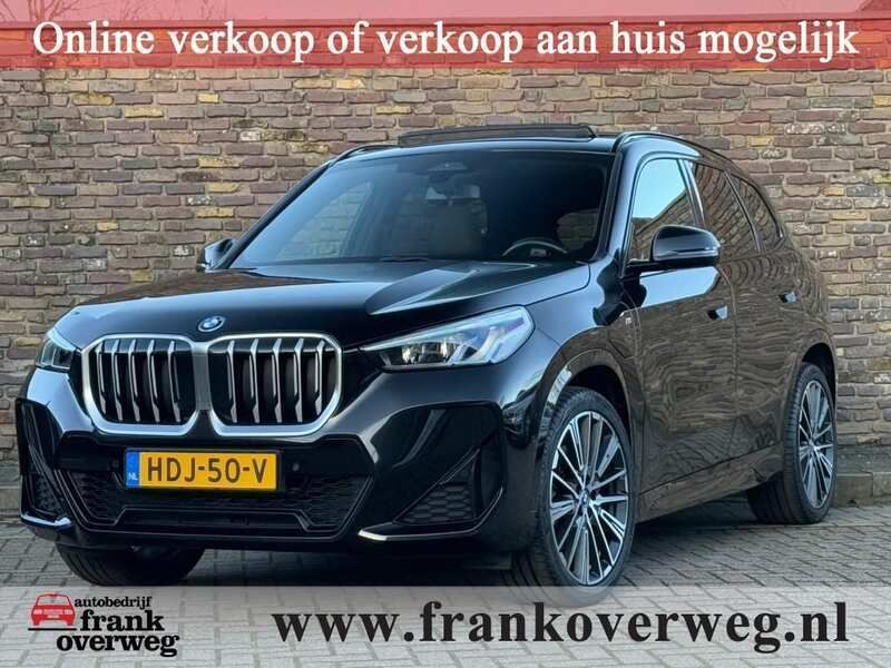 Zwart Gebruikt 2023 BMW X1 M Sport SUV | € 55.450 (Iets duurder) - Afbeelding 1/4