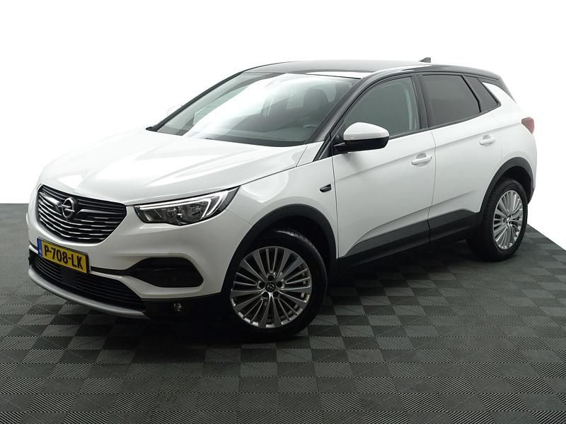 Occasion Opel Grandland X Sport 131 PK (96 kW) 2018 Wit metallic SUV