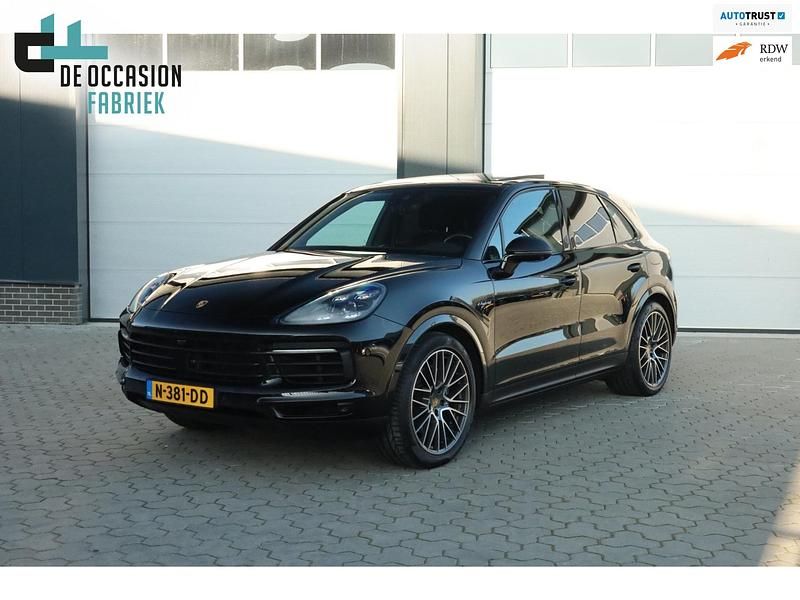 Occasion Porsche Cayenne 341 PK (250 kW) 2021 Zwart SUV