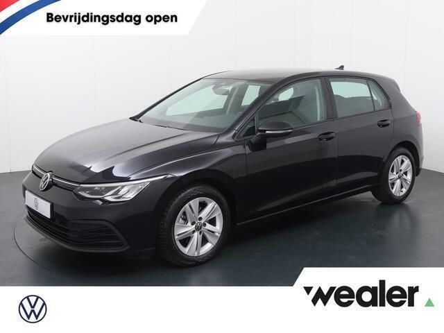 Zwart Gebruikt 2022 VW Golf VIII Life Hatchback | € 19.940 (Goede deal) - Afbeelding 1/4