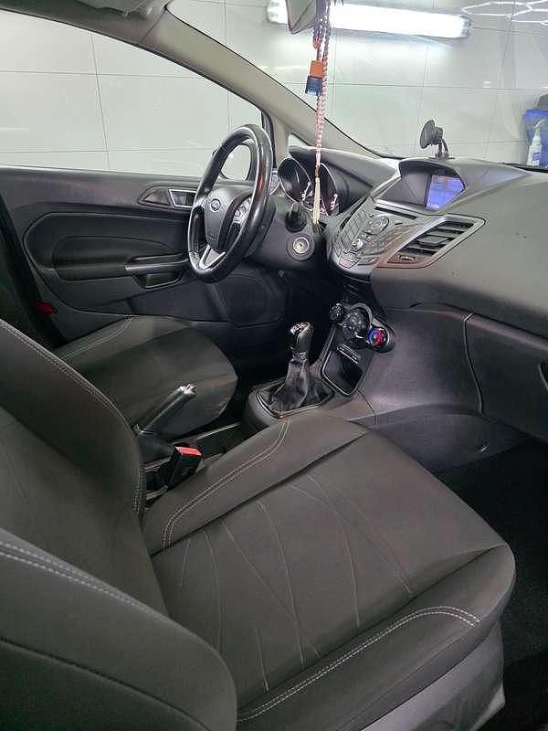 Occasion Ford Fiesta Style 80 PK (58 kW) 2016 Blauw Hatchback