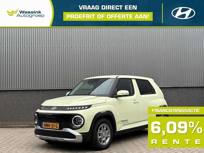 Geel Nieuw 2025 Hyundai Inster Hatchback | € 23.990 (Goede deal) - Afbeelding 1/3