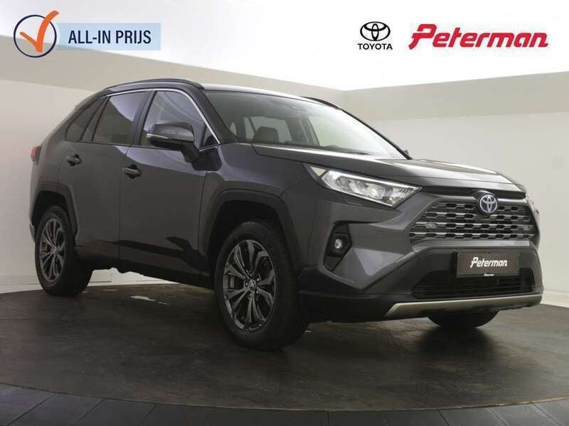 Grijs, metallic lak Gebruikt 2023 Toyota RAV4 Hybrid Edition SUV | € 39.899 (Goede deal) - Afbeelding 1/4