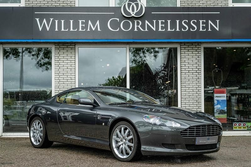 Grijs Gebruikt 2008 Aston Martin DB9 Coupé | € 69.950 - Afbeelding 1/4