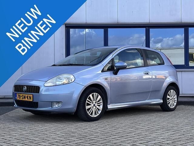 Blauw Gebruikt 2006 Fiat Grande Punto Hatchback | € 999 (Goede deal) - Afbeelding 1/4