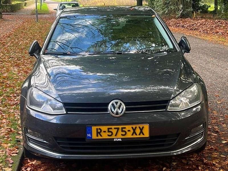 Grijs Gebruikt 2016 VW Golf VII Stationwagen | € 9.650 (Goede deal) - Afbeelding 1/4