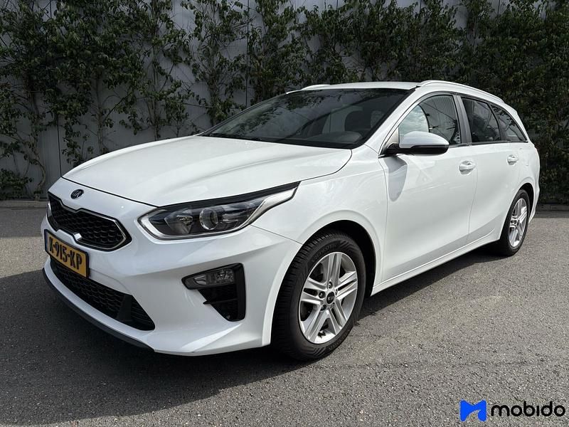 Wit Gebruikt 2021 Kia Ceed Sportswagon Stationwagen | € 16.390 (Goede deal) - Afbeelding 1/4