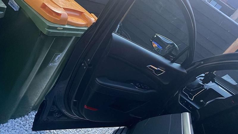 Grijs Gebruikt 2022 Kia Sportage SUV | € 33.000 (Iets duurder) - Afbeelding 1/4