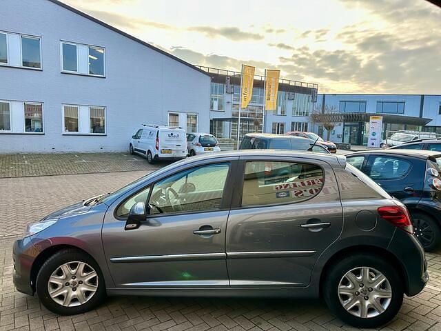 Occasion Peugeot 207 Access 95 PK (69 kW) 2011 Grijs Hatchback