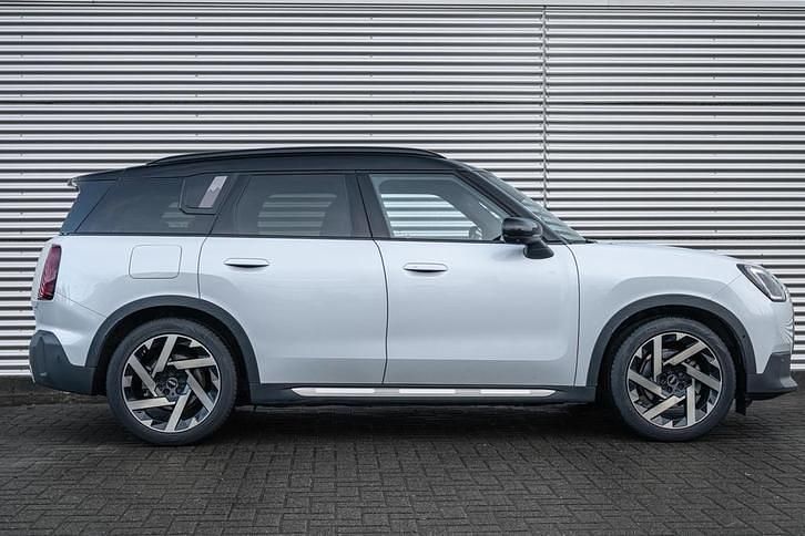 Occasion Mini Countryman Favoured 150 kW (204 PK) 2024 Wit SUV
