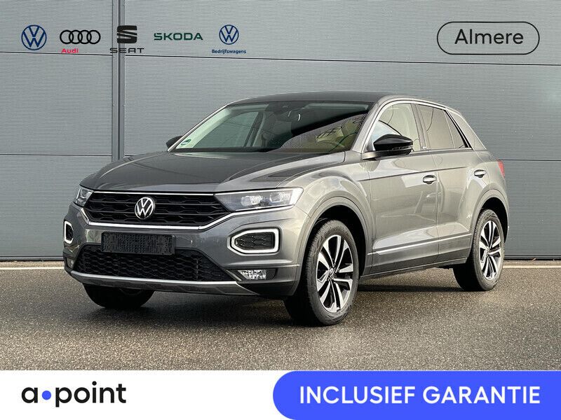 Grijs Gebruikt 2025 VW T-Roc Style SUV | € 24.949 - Afbeelding 1/3