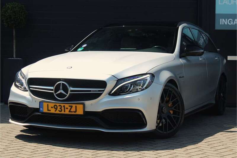 Grijs Gebruikt 2017 Mercedes C63 AMG AMG Stationwagen | € 36.995 (Eerlijke prijs) - Afbeelding 1/4