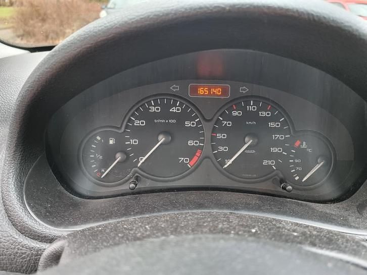 Occasion Peugeot 206 74 PK (54 kW) 2008