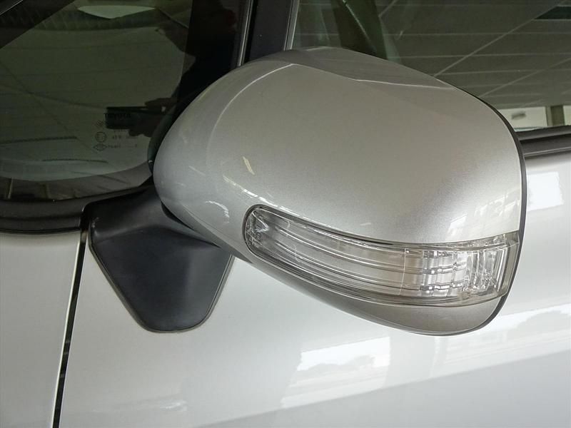 Occasion Toyota Auris 132 PK (97 kW) 2012 Grijs Hatchback